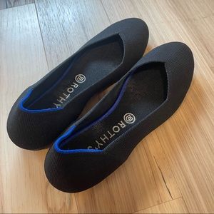 Rothy’s-black with blue trim, Size 10